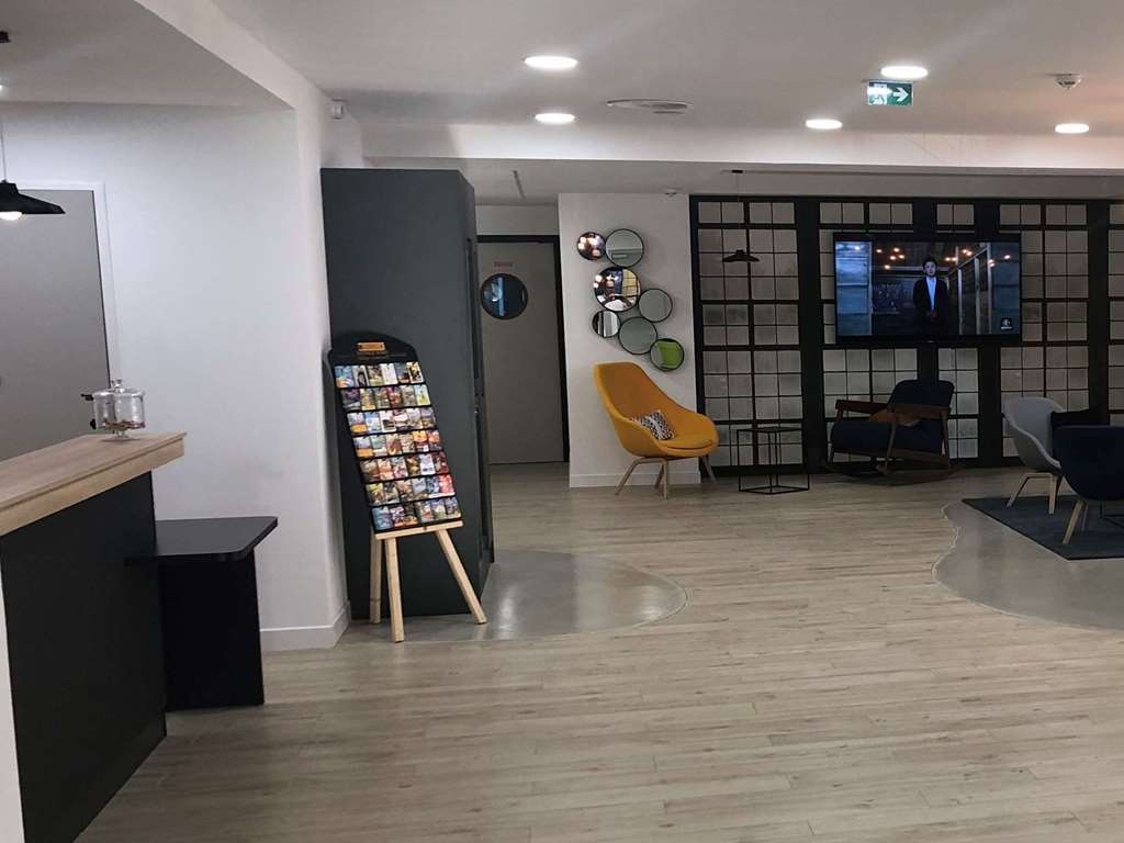 Campanile Marseille Est - Aubagne Hotel Interior photo